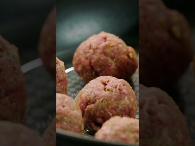 Messy Meatball Buns
