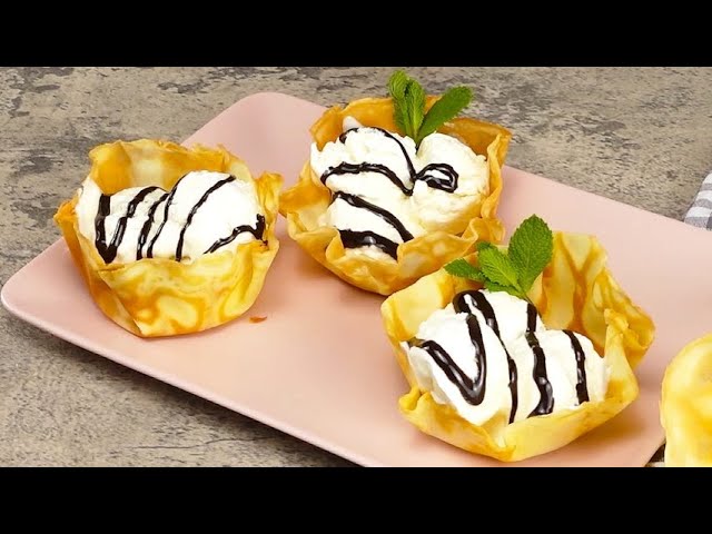 Yogurt Ice Cream In Waffle Baskets