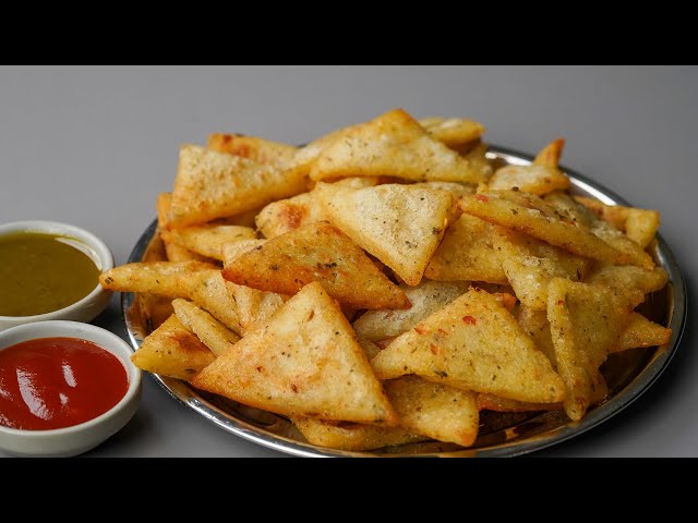 Aloo Suji Triangle Snacks