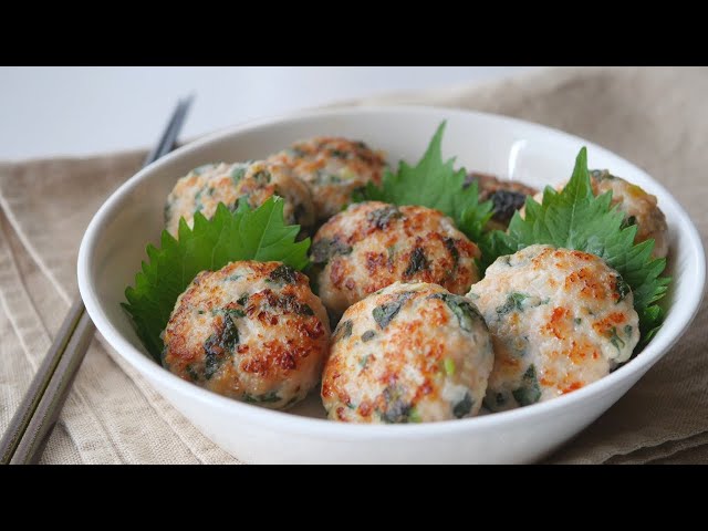 Grilled chicken meat balls