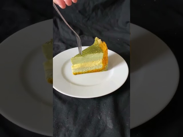 Matcha Lemon Cheesecake