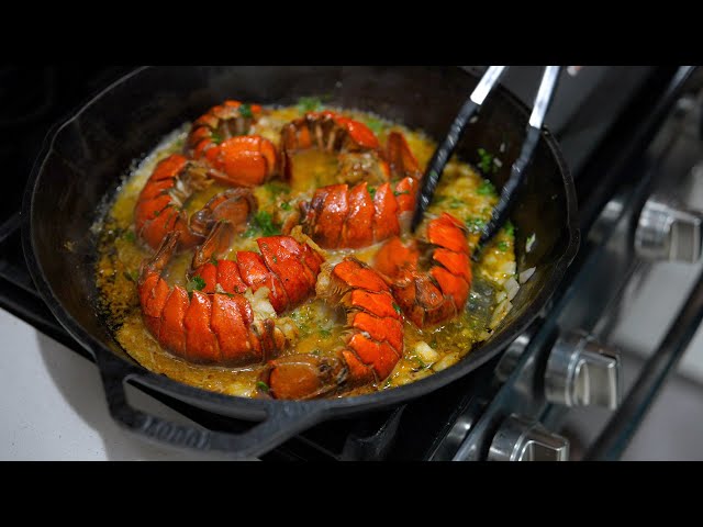 Lobster Tails With Creamy Garlic Mashed Potatoes