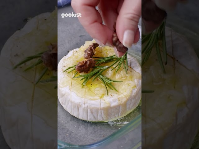 Baked Brie Cheese