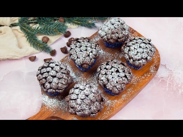 Chocolate Pine Cones Cupcakes