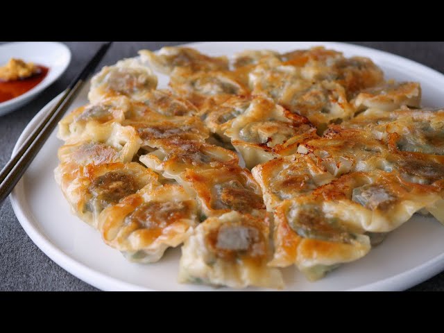 Gyoza Made with Wonton Wrappers