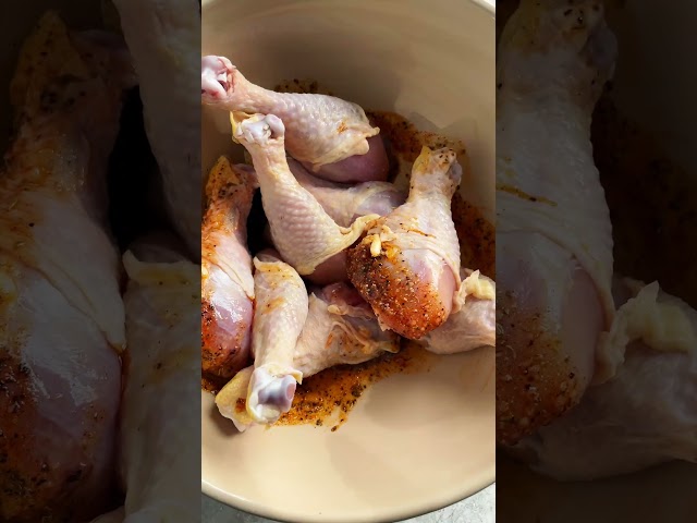 Easy and Delicious Baked Chicken Legs