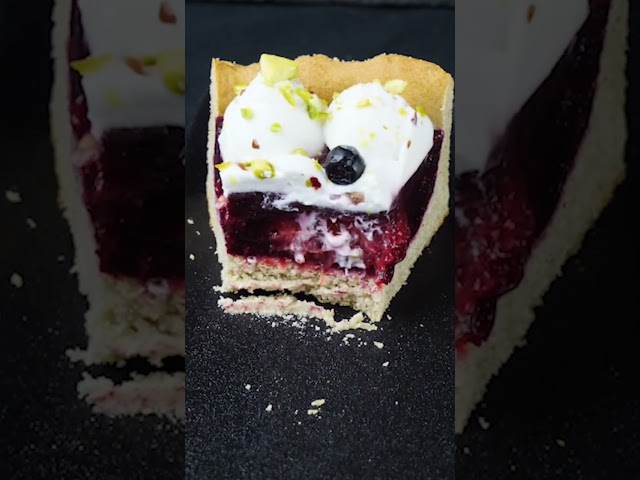 Blueberry Pastry Cheesecake Pie