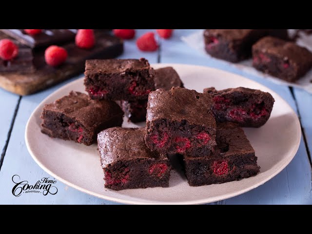 The Best Raspberry Chocolate Brownies