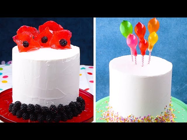 5 Easy and Edible Cake Toppers