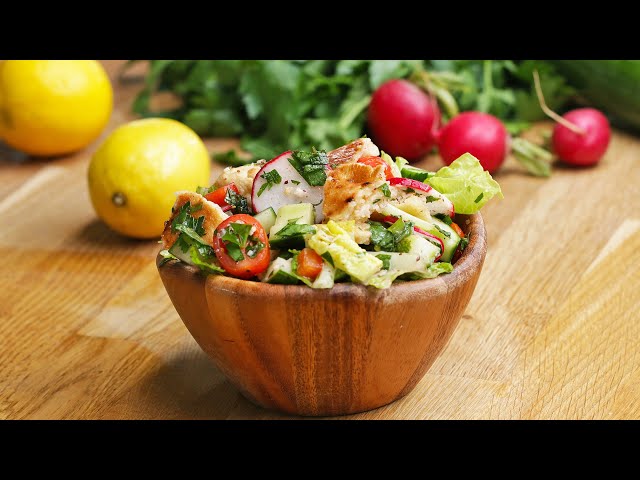 Middle Eastern Pita Salad