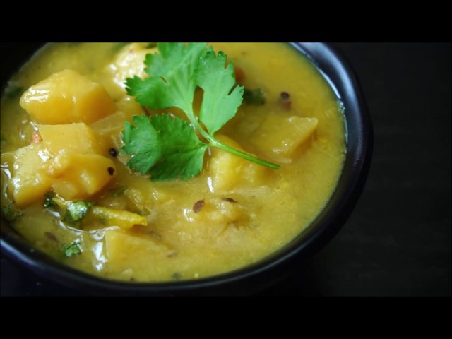 Hotel Style Poori Curry-Besan Poori Curry