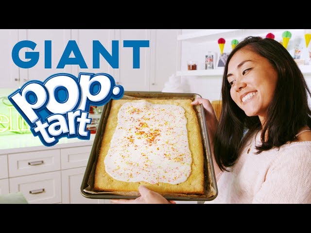 Lo Makes A GIANT Pop Tart Feeds OVER 16 PEOPLE