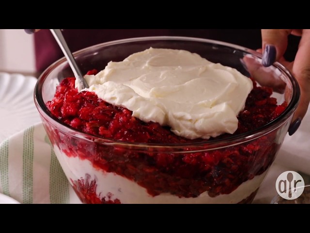 How to Make Creamy Cranberry Salad