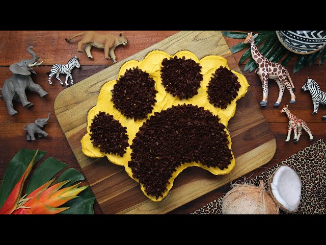 Paw Print Cupcake Cake As Inspired By The Lion King