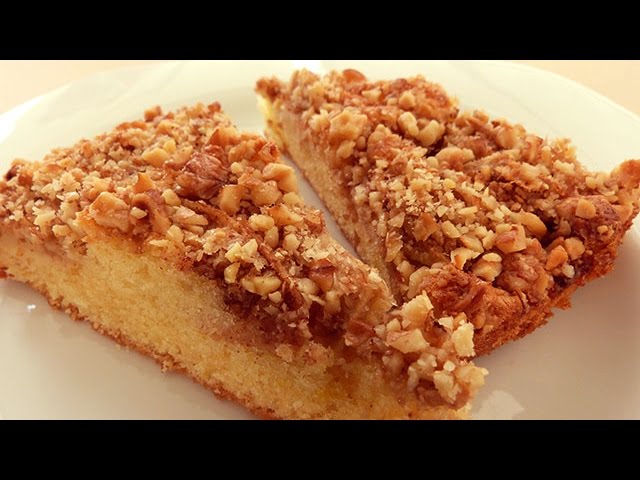 Apple Cinnamon Walnut Cake