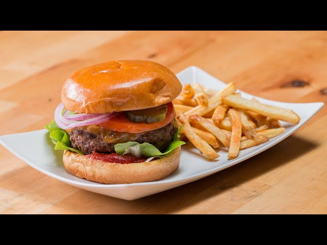 Bacon-Cheddar–Loaded Cheeseburger