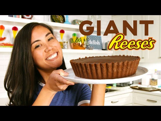Lo Makes A GIANT Reeses Peanut Butter Cup