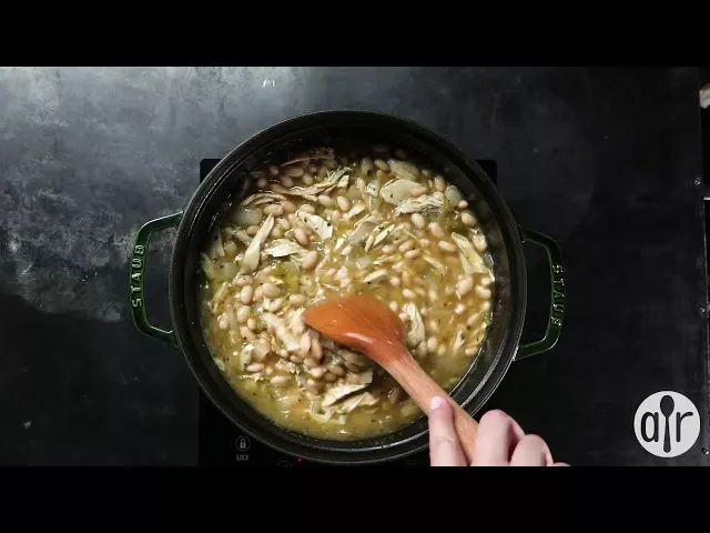 How to Make Easy White Chili