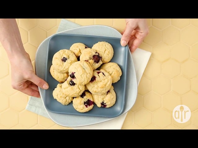 How to Make Blueberry Drop Cookies